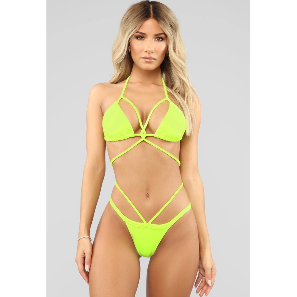 Neon yellow bikini set
